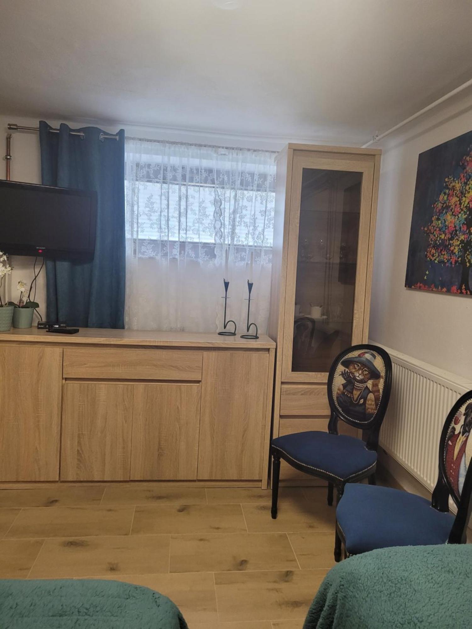 Pokoje Na Warszawskiej Gorzow Wielkopolski Luaran gambar